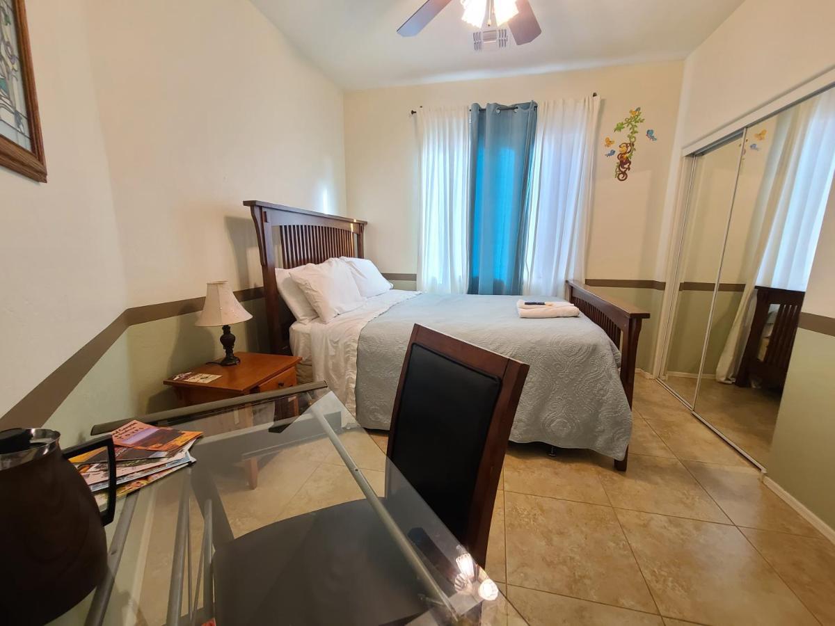 Phoenix Home Near Freeways And Airport Esterno foto