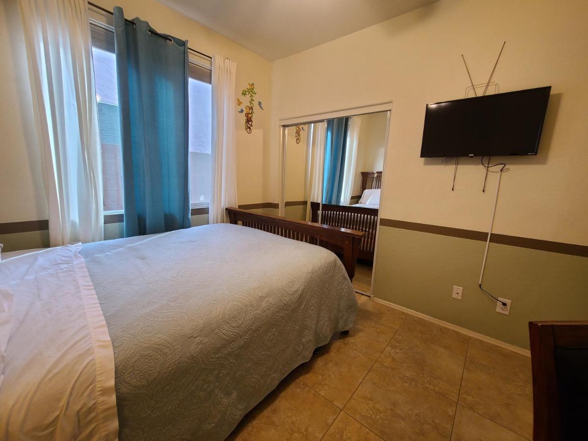 Phoenix Home Near Freeways And Airport Esterno foto